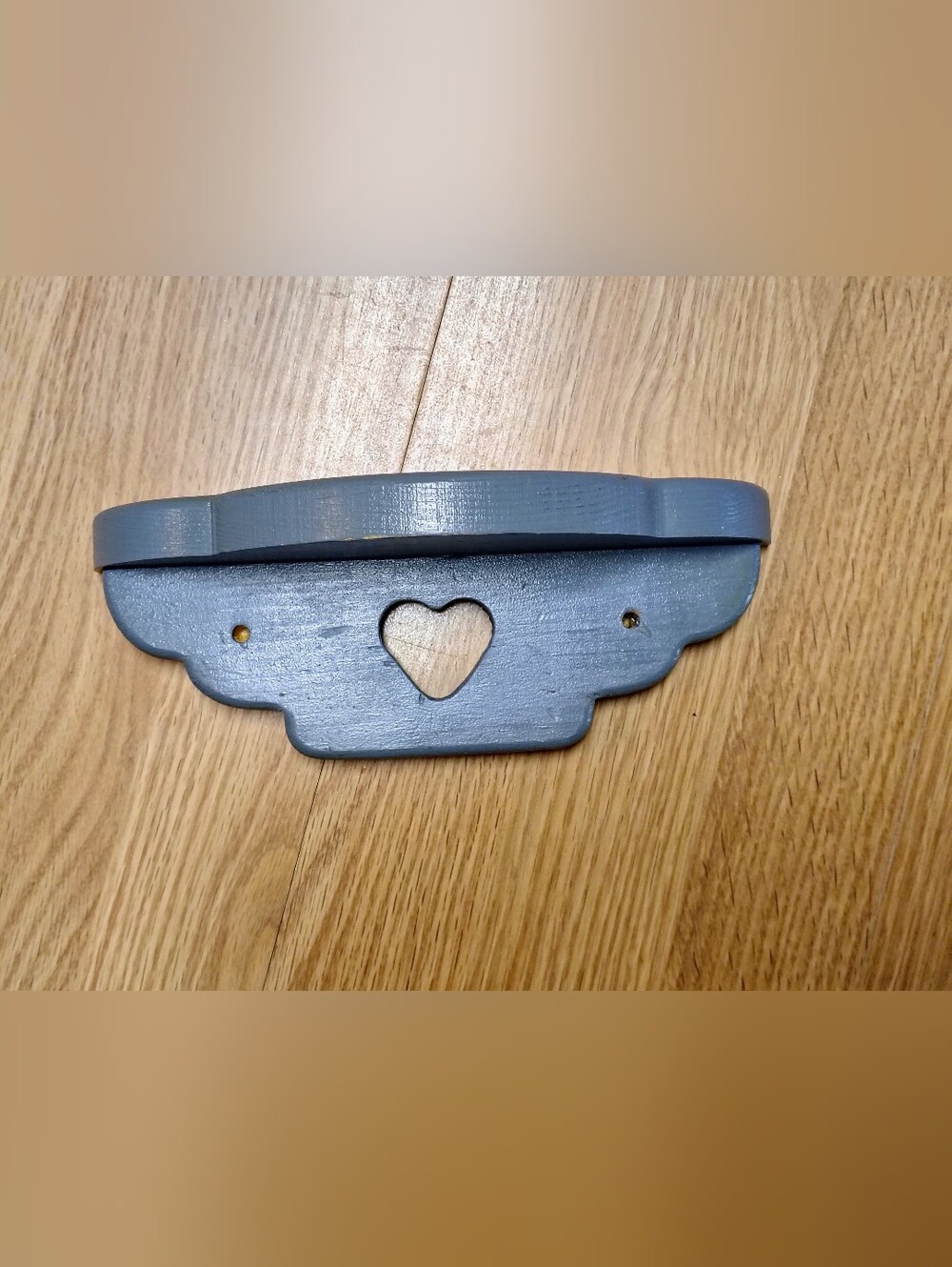 Vintage 90s Wooden Shelve Blue Heart Small Cottagecore